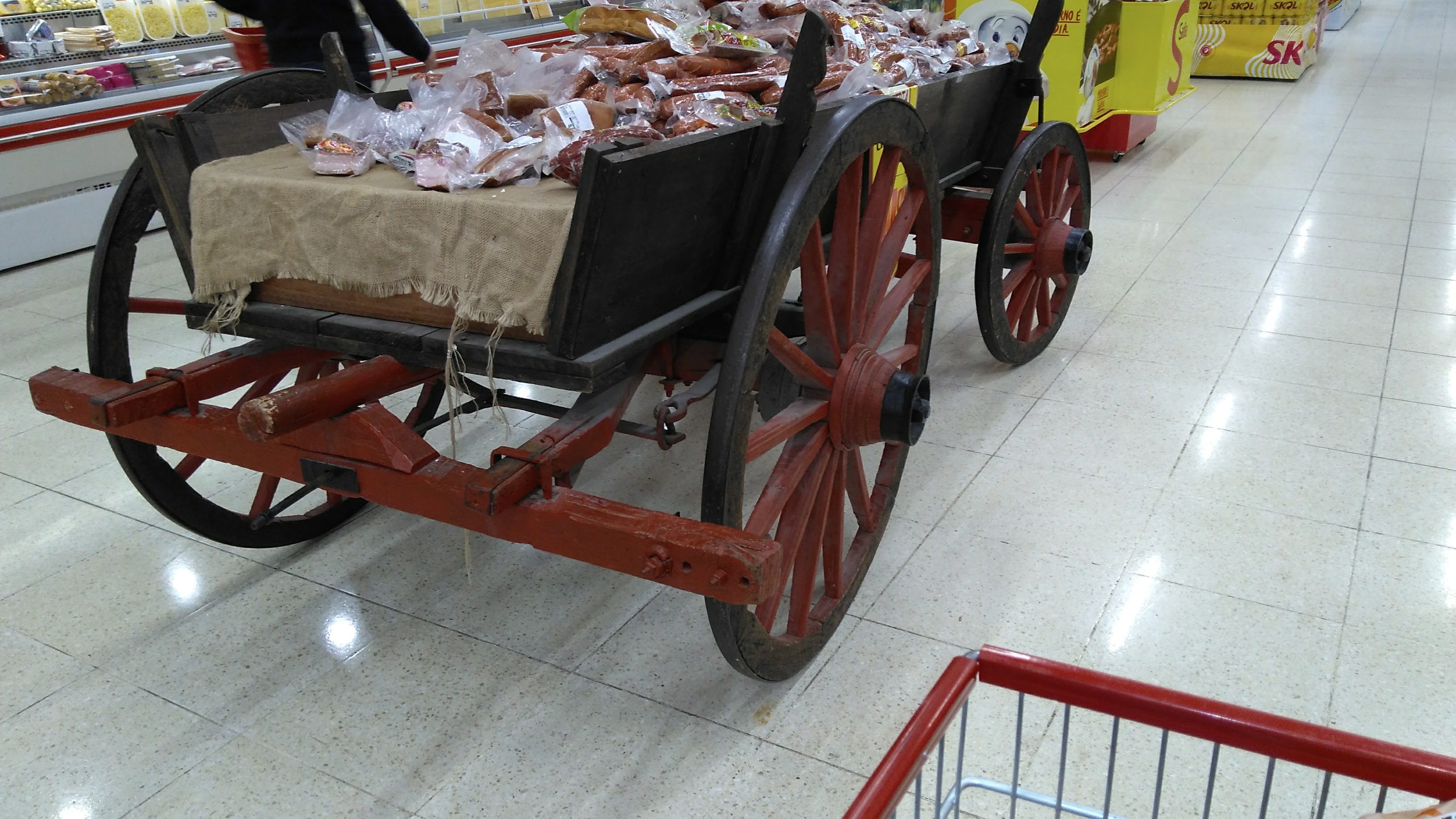 Exemplo de restauração de móvel antigo